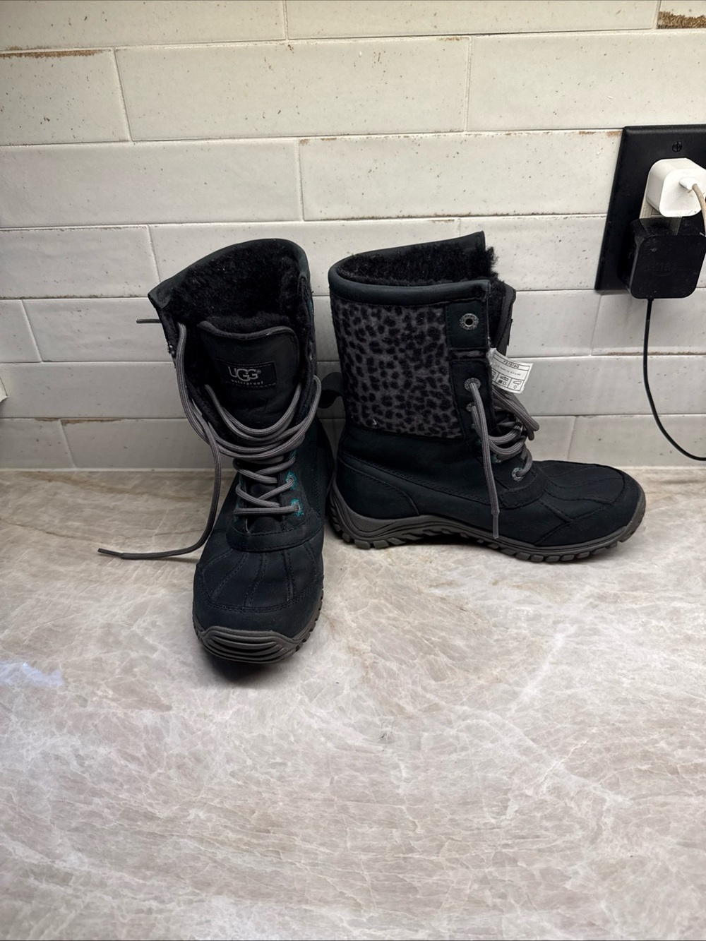 UGG Adirondack III Black/Leopard Waterproof Boots 6.5